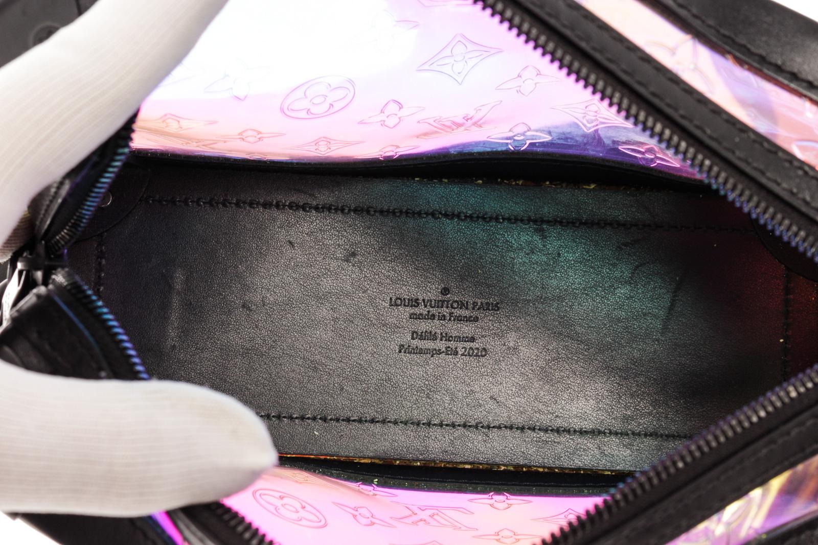 Women's Louis Vuitton Black Iridescent Prism PVC Monogram Solar Ray Soft Trunk Bag For Sale