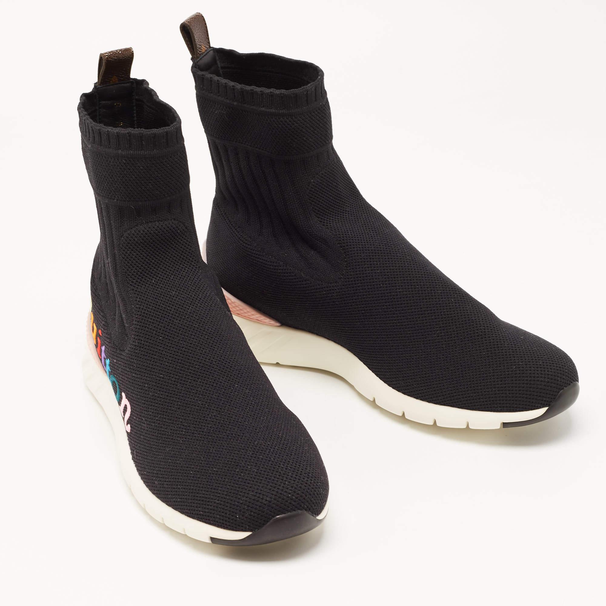 Louis Vuitton Black Knit Fabric Aftergame High Top Sneakers Size 40 In Excellent Condition In Dubai, Al Qouz 2