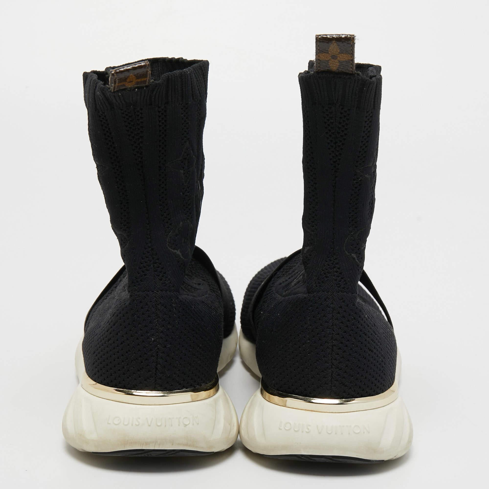 Louis Vuitton Black Knit Fabric Sock High Top Sneakers Size 38 In Good Condition In Dubai, Al Qouz 2