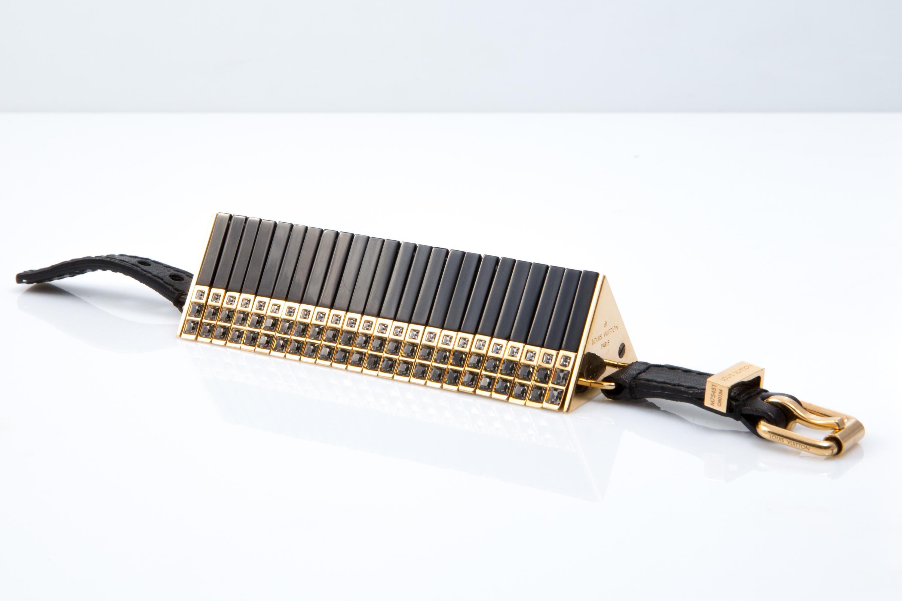 Louis Vuitton - Large bracelet articulé noir en vente 2