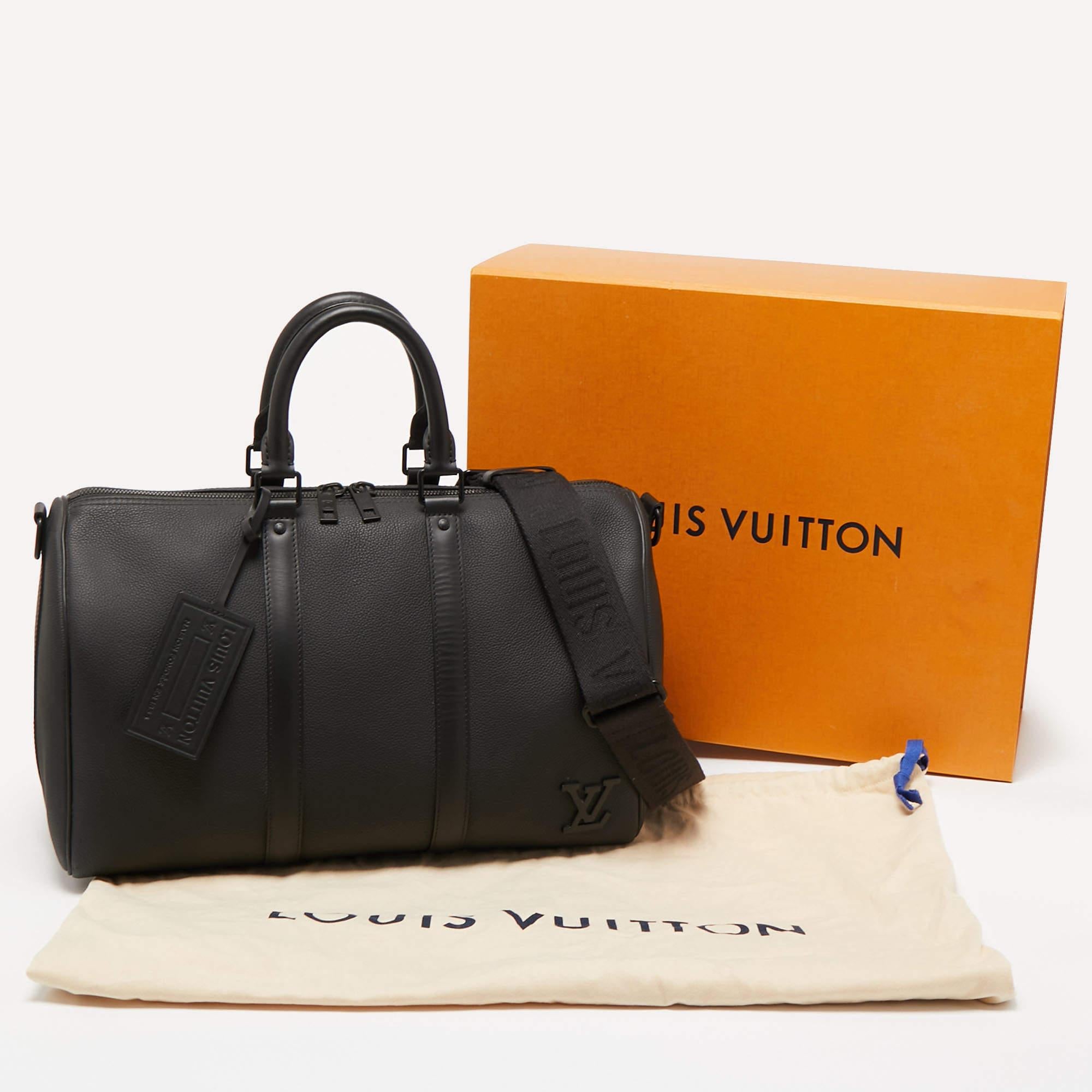 Louis Vuitton Black Leather Aerogram Keepall Bandoulière 40 Bag 6