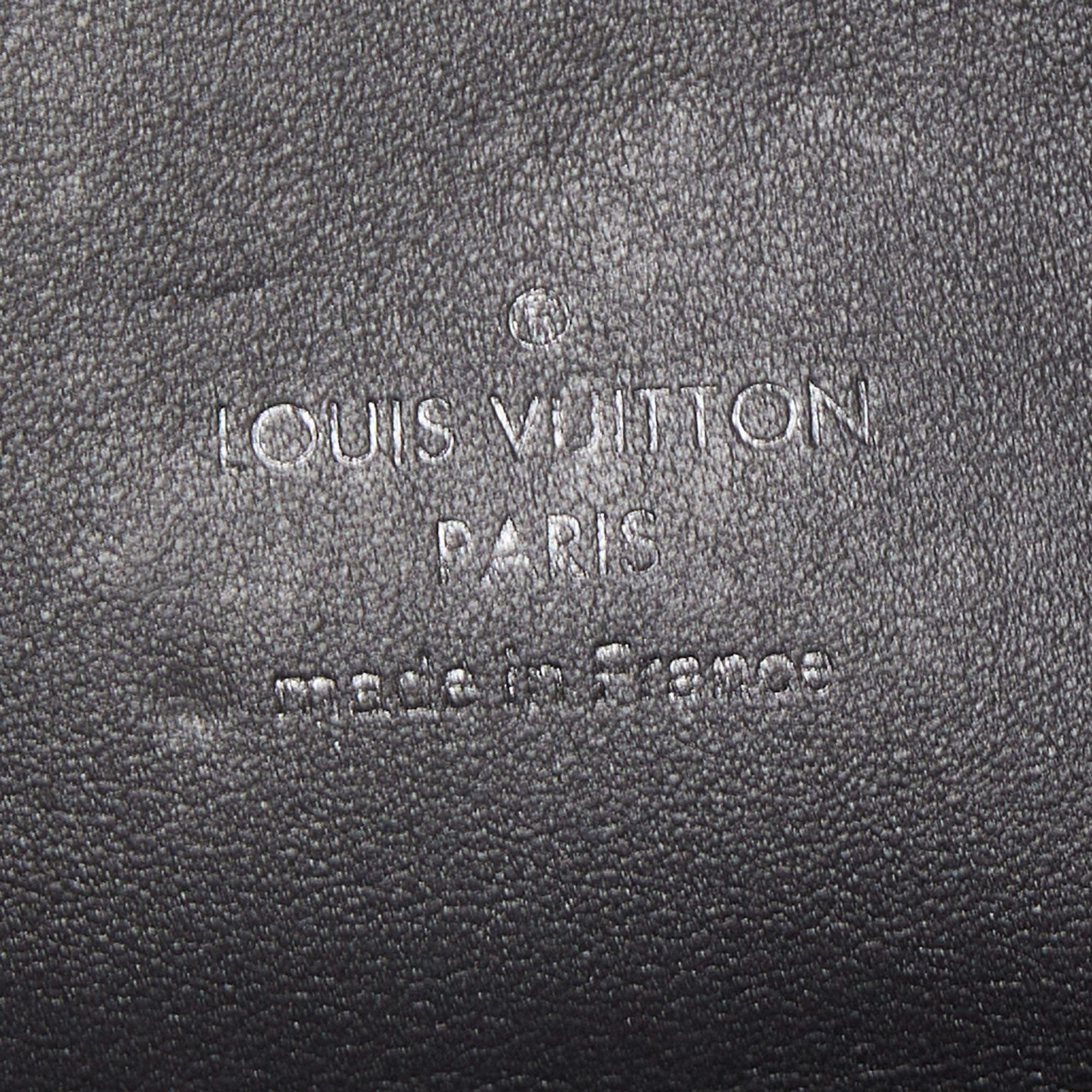 Louis Vuitton Black Leather Alpha Wearable Wallet 7