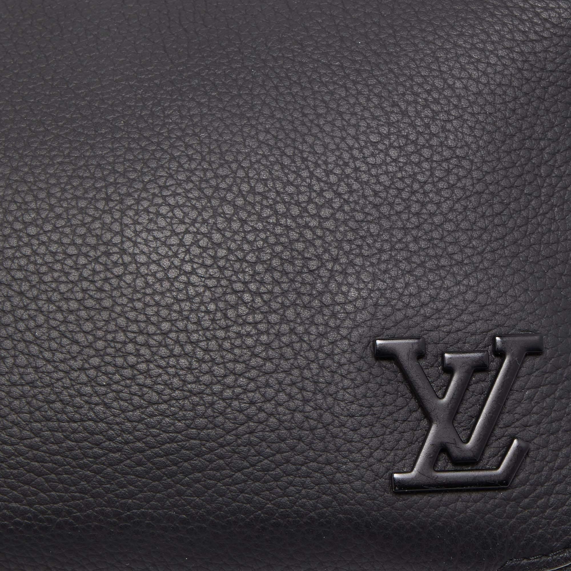 Louis Vuitton Black Leather Alpha Wearable Wallet 3