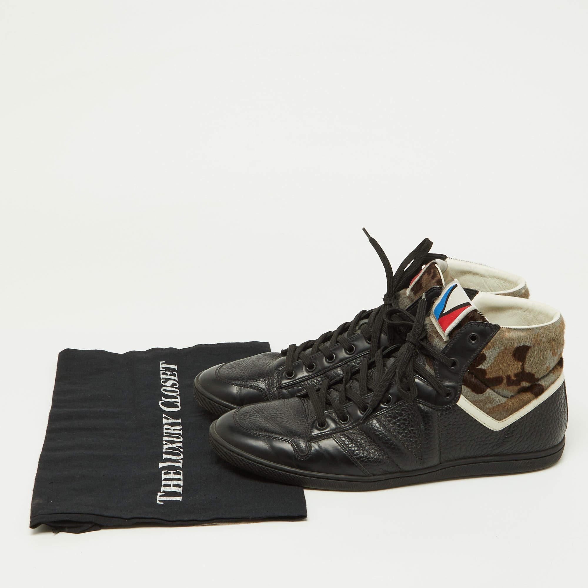 Louis Vuitton Black Leather and Calfhair Trainer High Top Sneakers Size 43 For Sale 5