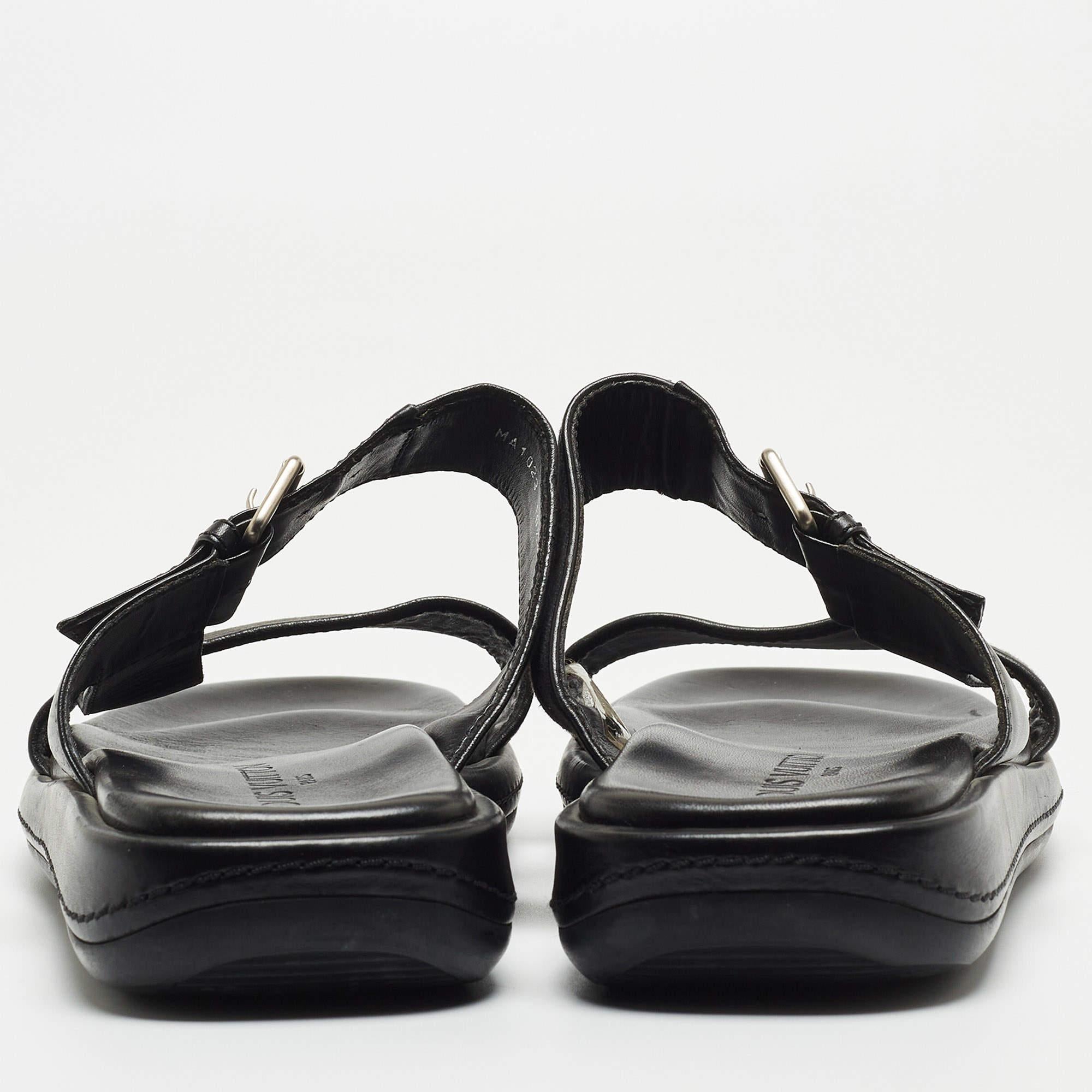 Louis Vuitton Black Leather and Logo Canvas Slide Sandals  For Sale 2