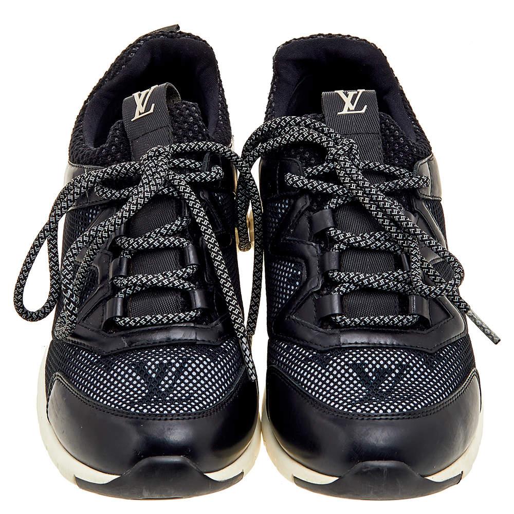 Louis Vuitton Black Leather And Mesh Low Top Sneakers Size 37 In Good Condition For Sale In Dubai, Al Qouz 2