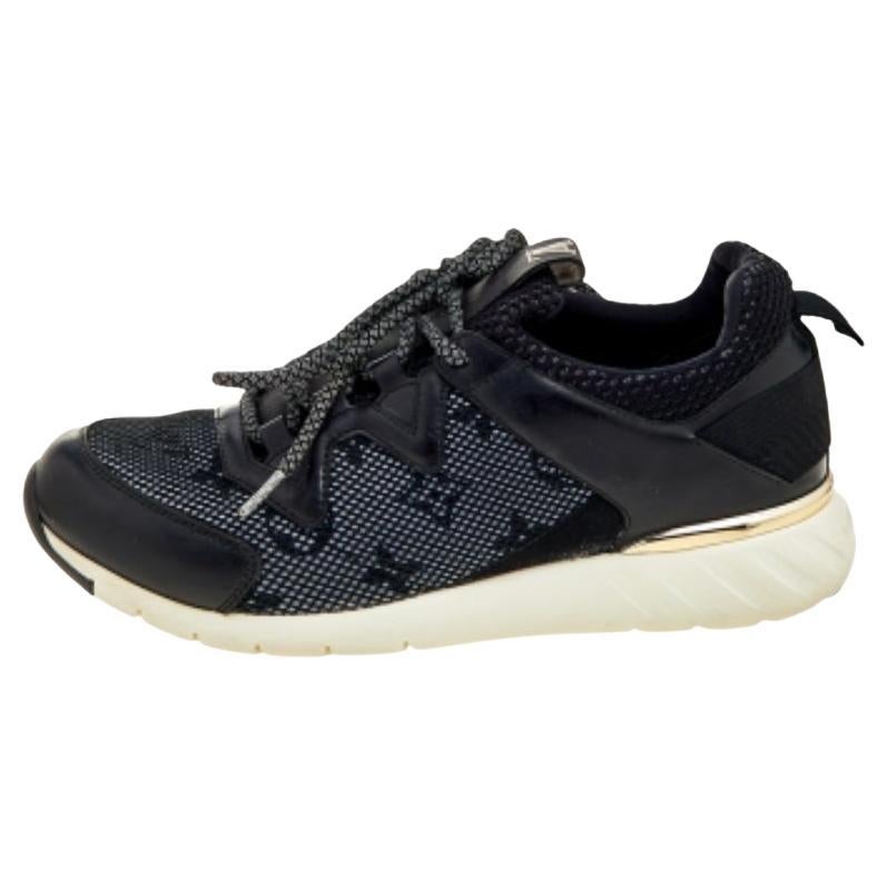 Louis Vuitton - Baskets basses en cuir et maille noires, taille 37