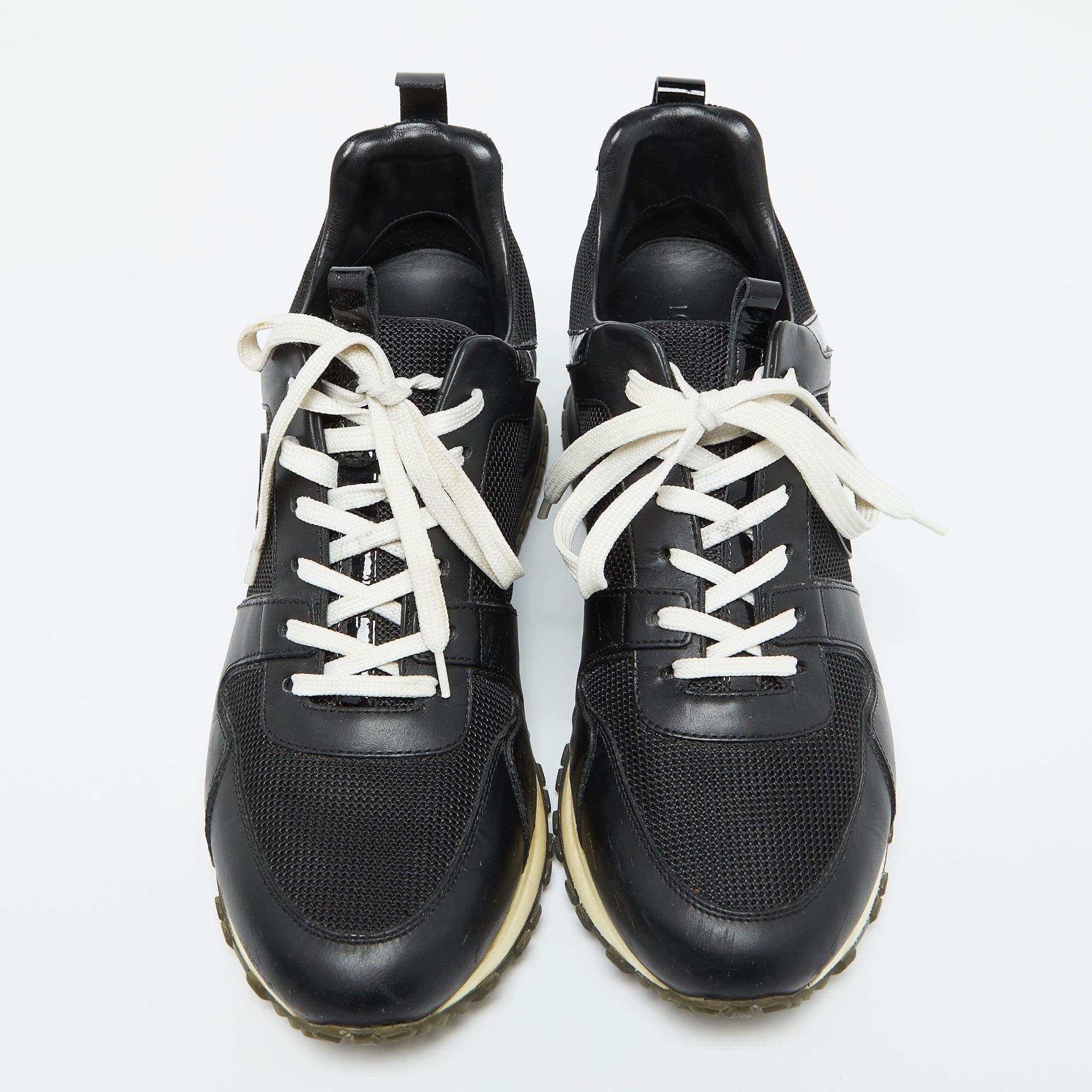 Louis Vuitton Black Leather and Mesh Run Away Sneakers Size 38.5 In Good Condition In Dubai, Al Qouz 2