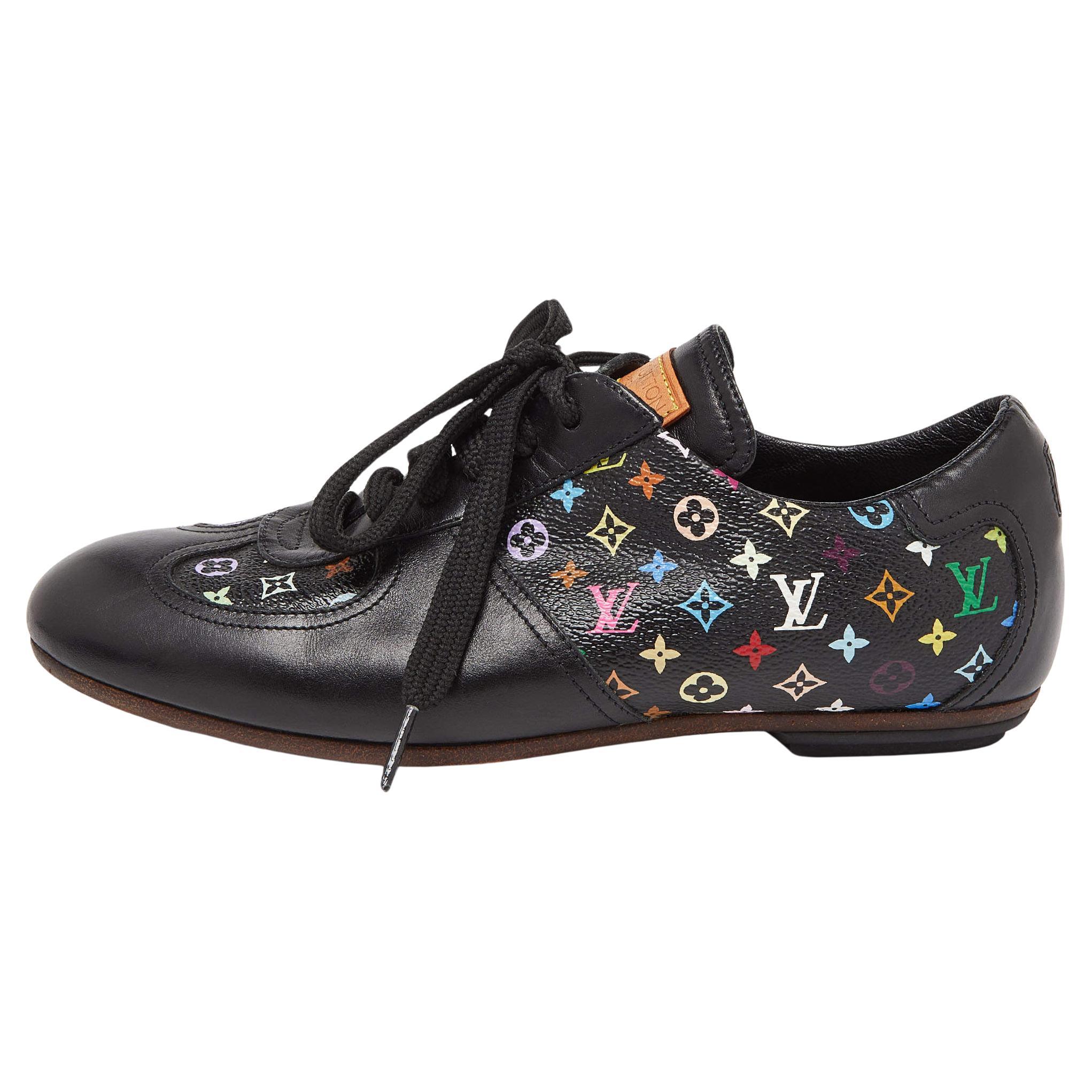 Louis Vuitton Black Leather and Monogram Canvas Low Top Sneakers Size 36 For Sale