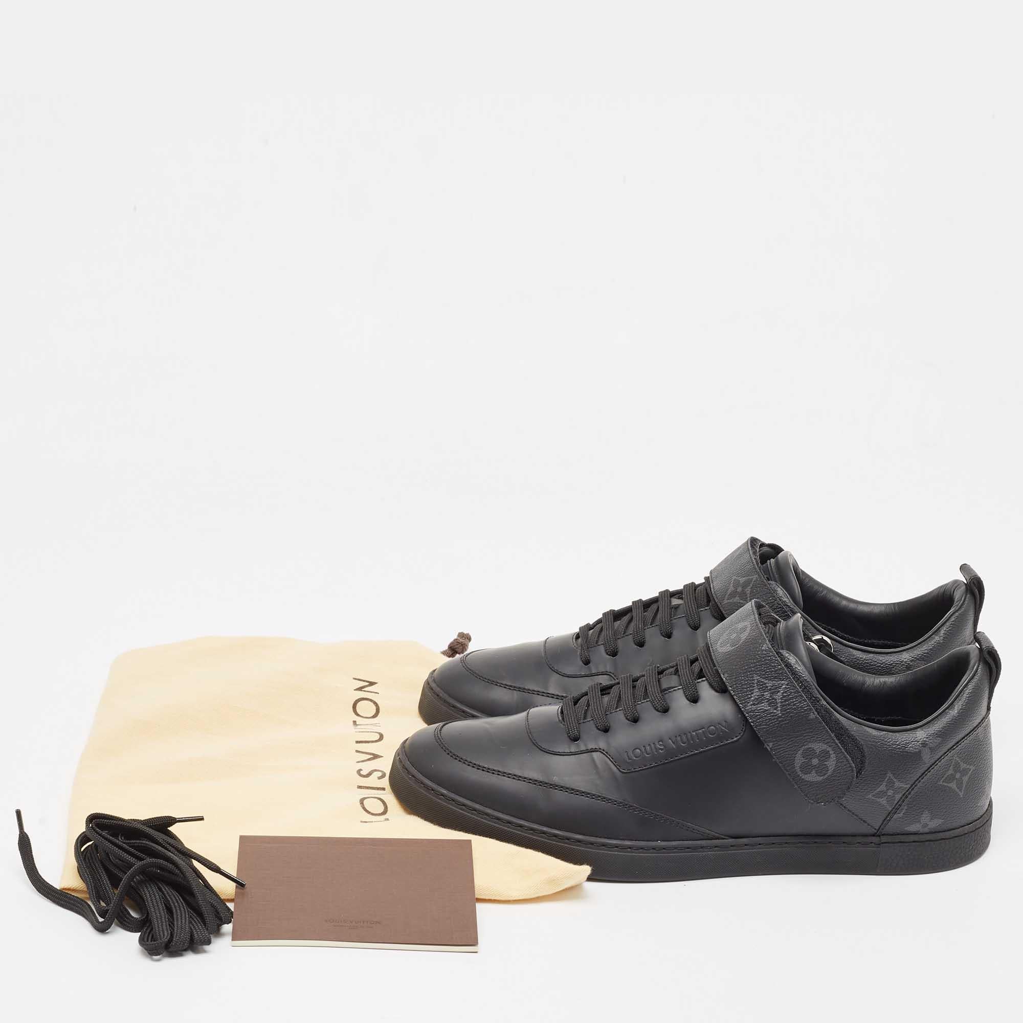 Louis Vuitton Black Leather and Monogram Canvas Velcro Low Top Sneakers Size 42. For Sale 4