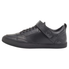 Louis Vuitton Black Leather and Monogram Canvas Velcro Low Top Sneakers Size 42.