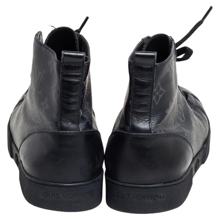 Brand new LOUIS VUITTON Men's Footwear, Size 43 color Black with