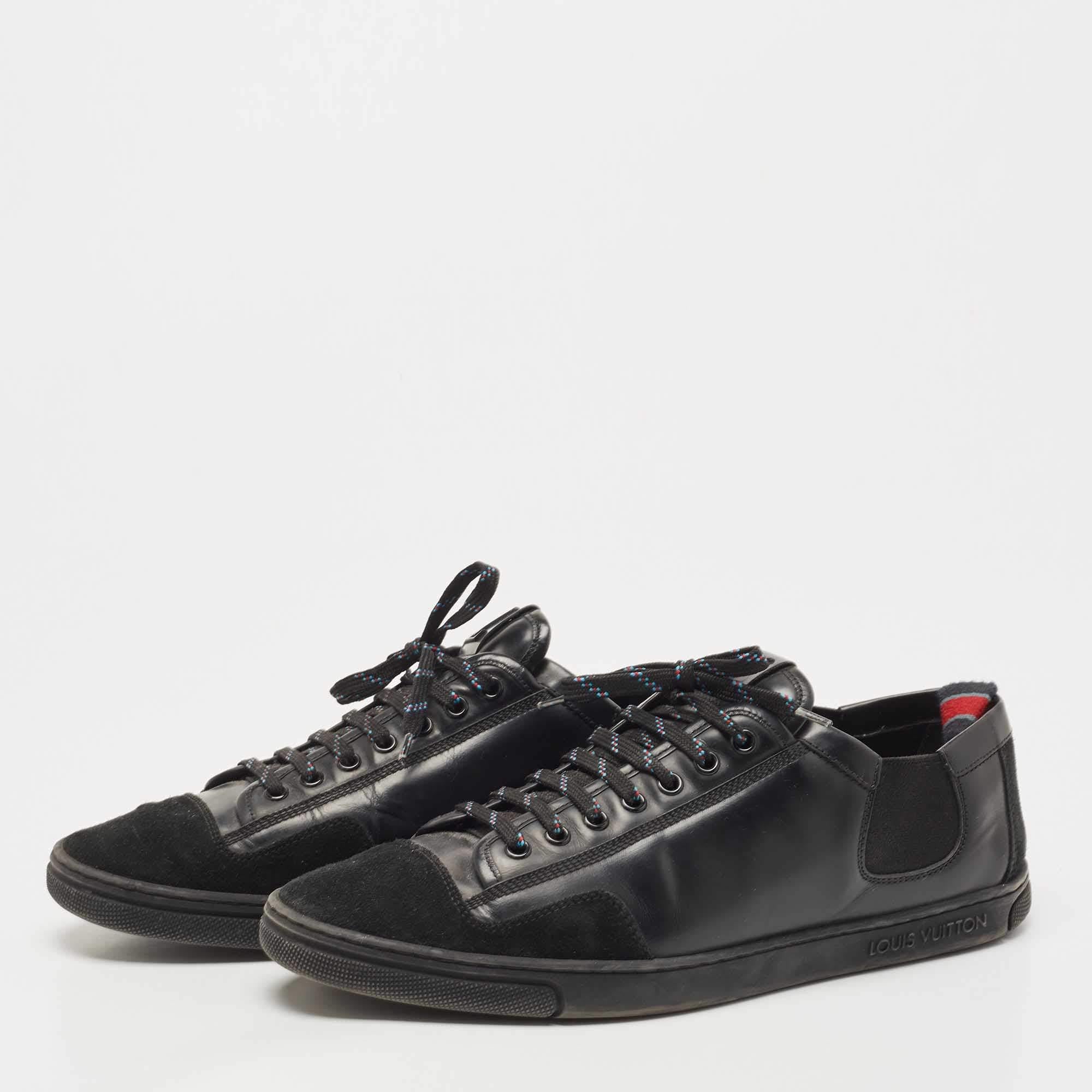 Men's Louis Vuitton Black Leather and Suede Low Top Sneakers Size 41 For Sale