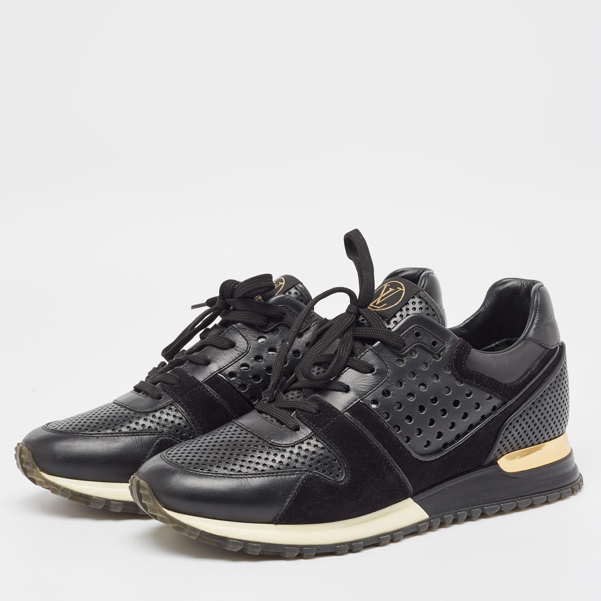 Coming in a classic silhouette, these designer sneakers are a seamless combination of luxury, comfort, and style. These sneakers are finished with signature details and comfortable insoles.