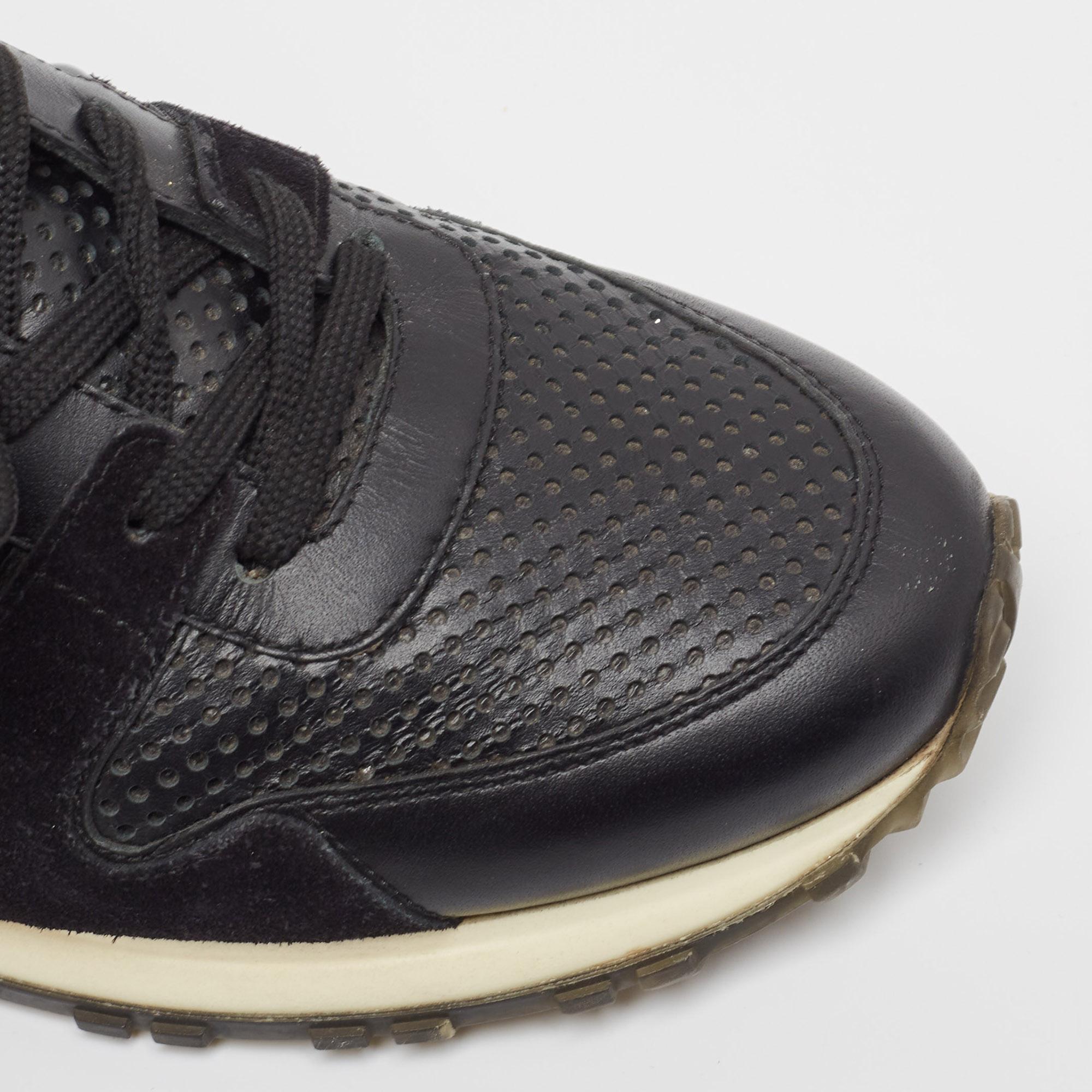 Louis Vuitton Black Leather and Suede Run Away  Sneakers Size 39.5 3