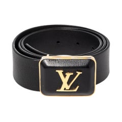 Cinturón con hebilla de cuero negro Louis Vuitton 85 CM