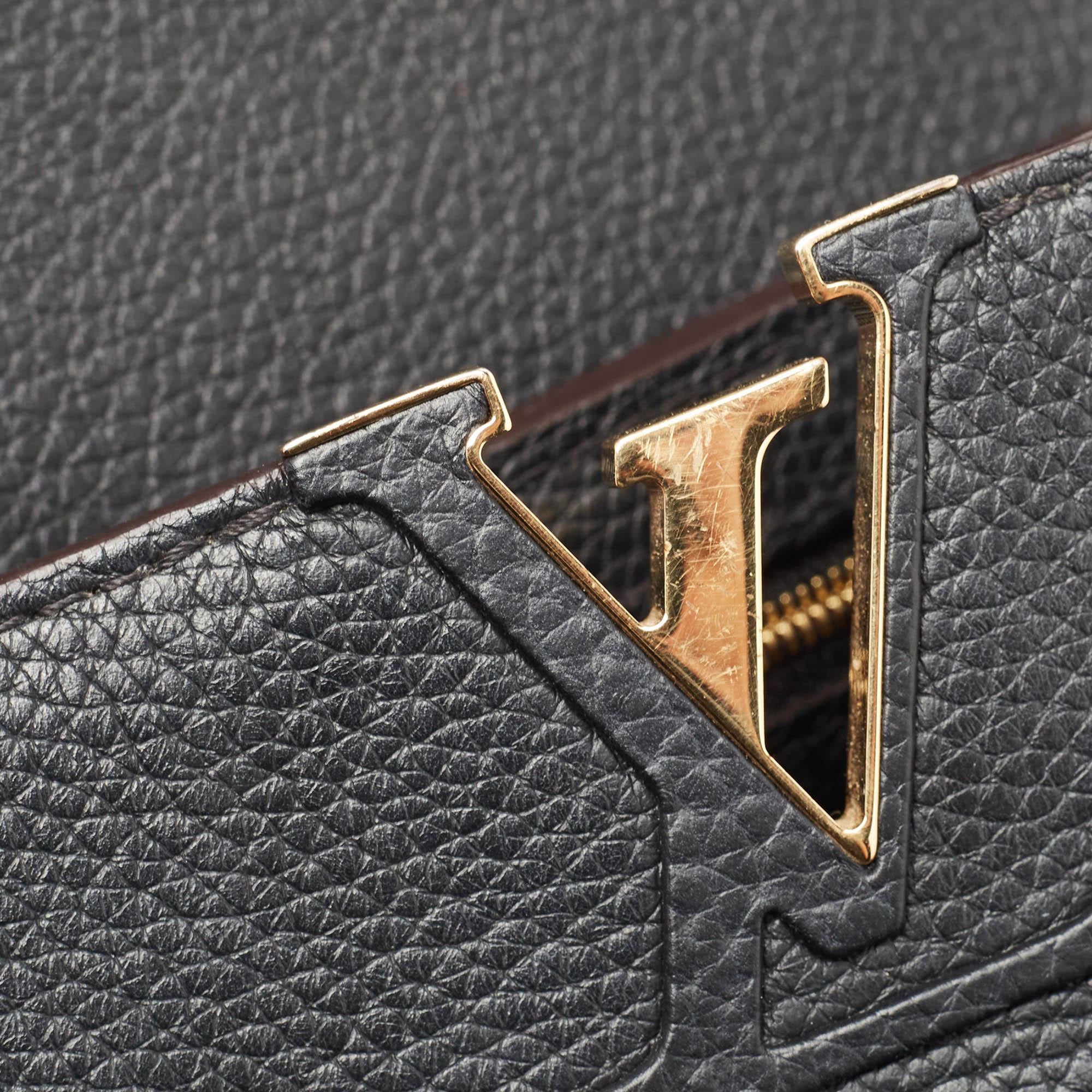 Louis Vuitton Black Leather Capucines MM Bag For Sale 3