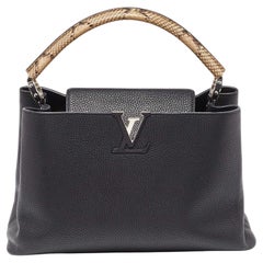 Louis Vuitton Schwarze Capucines MM Tasche aus Leder