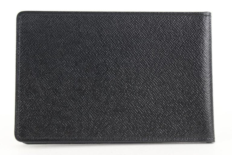 Louis Vuitton Black Taiga Leather Card Holder