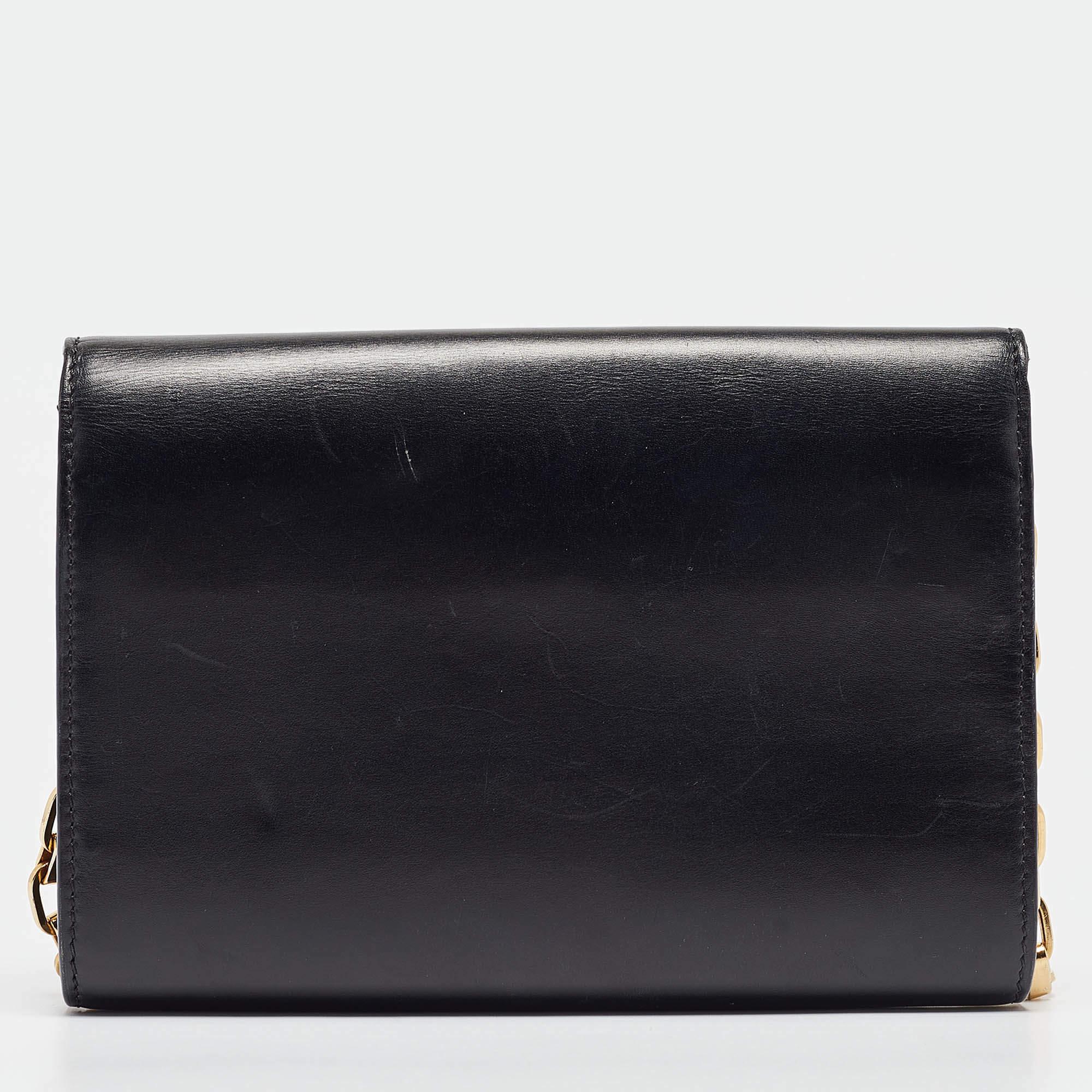 Women's Louis Vuitton Black Leather Chain Louise GM Bag