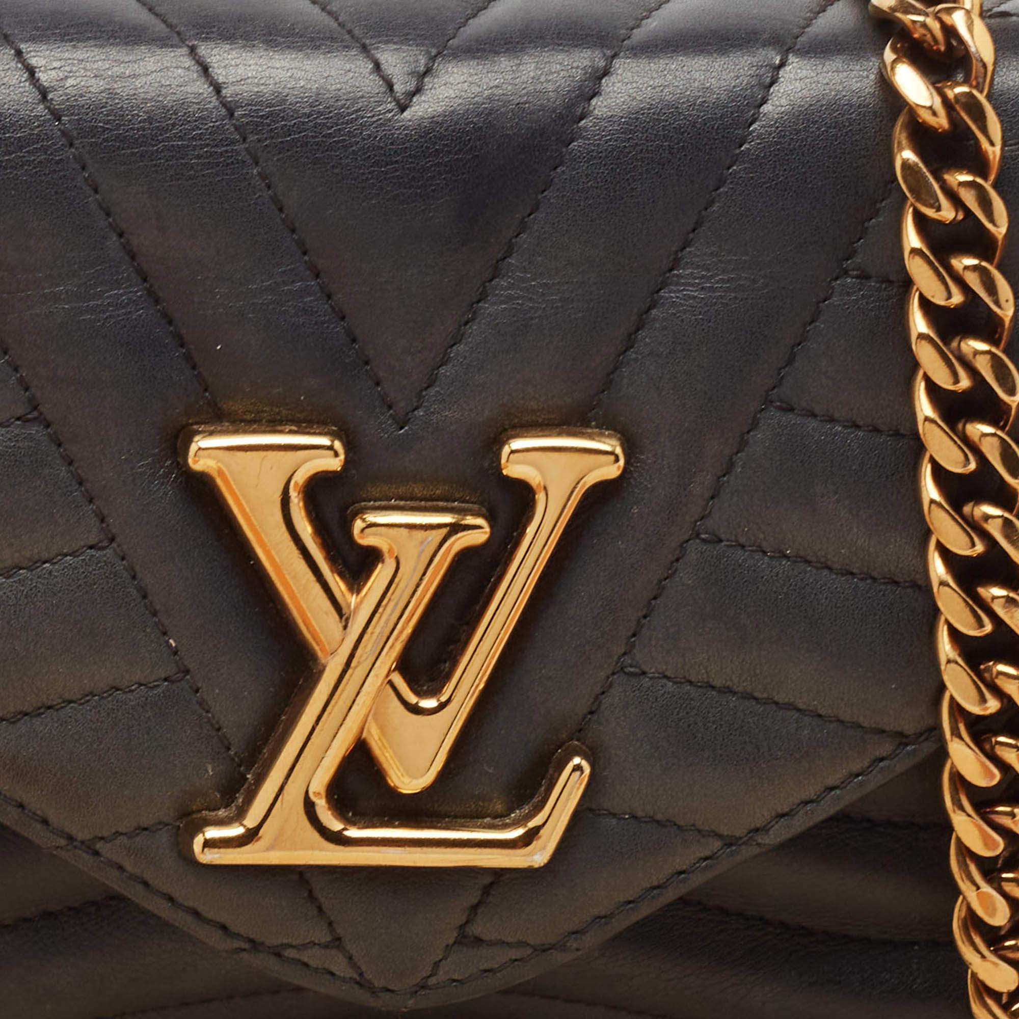 Louis Vuitton Black Leather Chain New Wave MM Bag For Sale 1