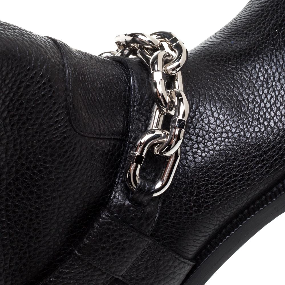 Louis Vuitton Black Leather Chain Outlaw Boots Size 38 In Good Condition In Dubai, Al Qouz 2