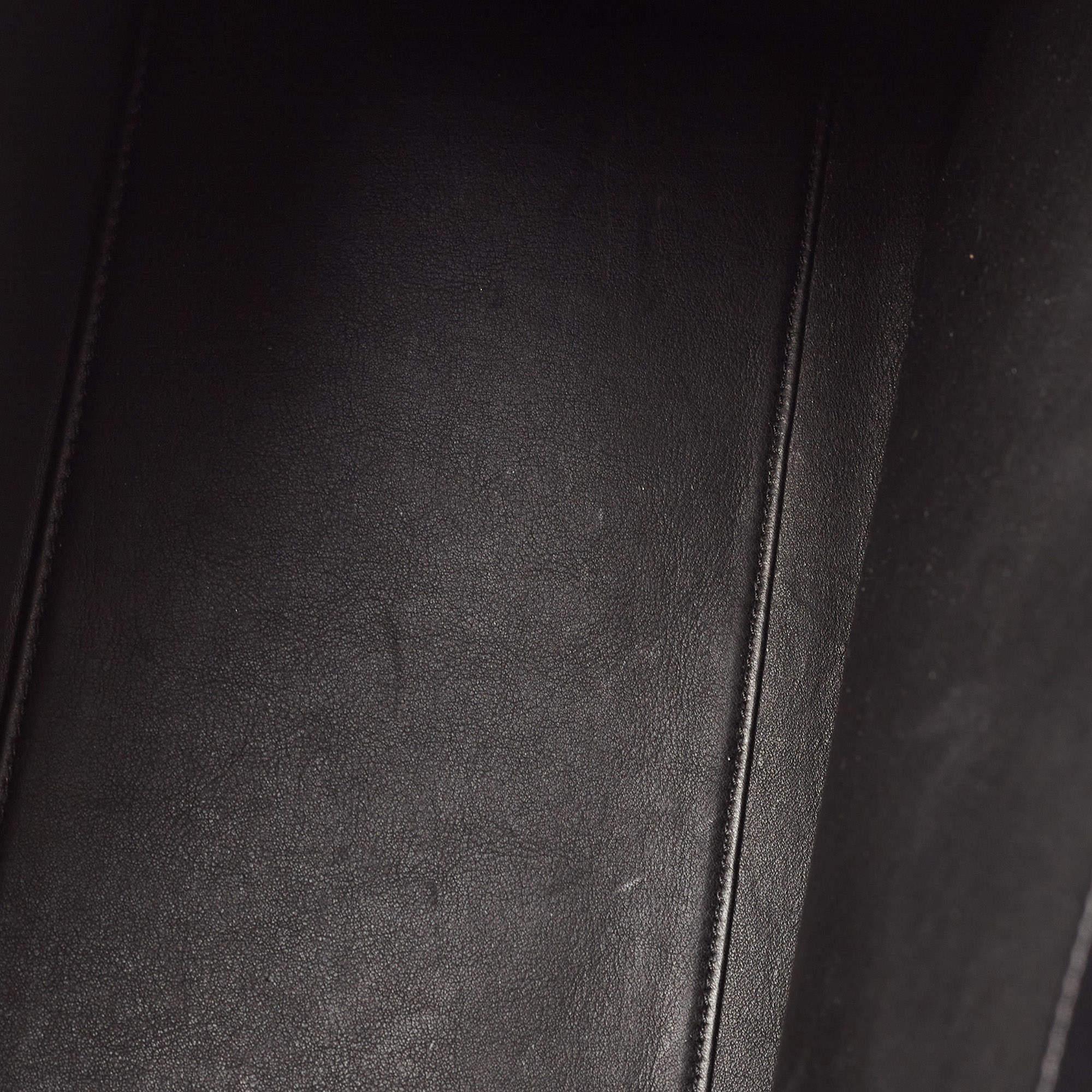 Louis Vuitton Black Leather City Steamer GM Bag For Sale 13