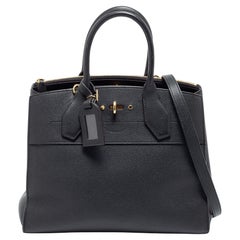 Louis Vuitton - Sac City Steamer MM en cuir noir