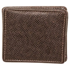 Louis Vuitton Black Leather Coin Case Taiga Wallet with material leather, gold