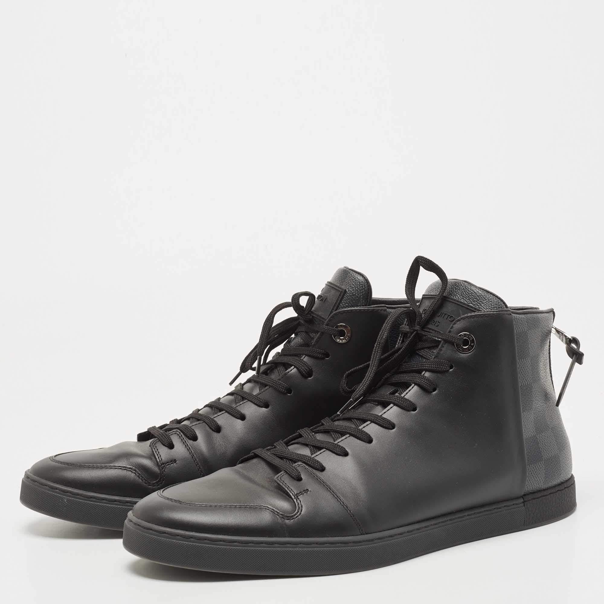 Men's Louis Vuitton Black Leather Damier Graphite Canvas Line Up Sneakers Size 42.5