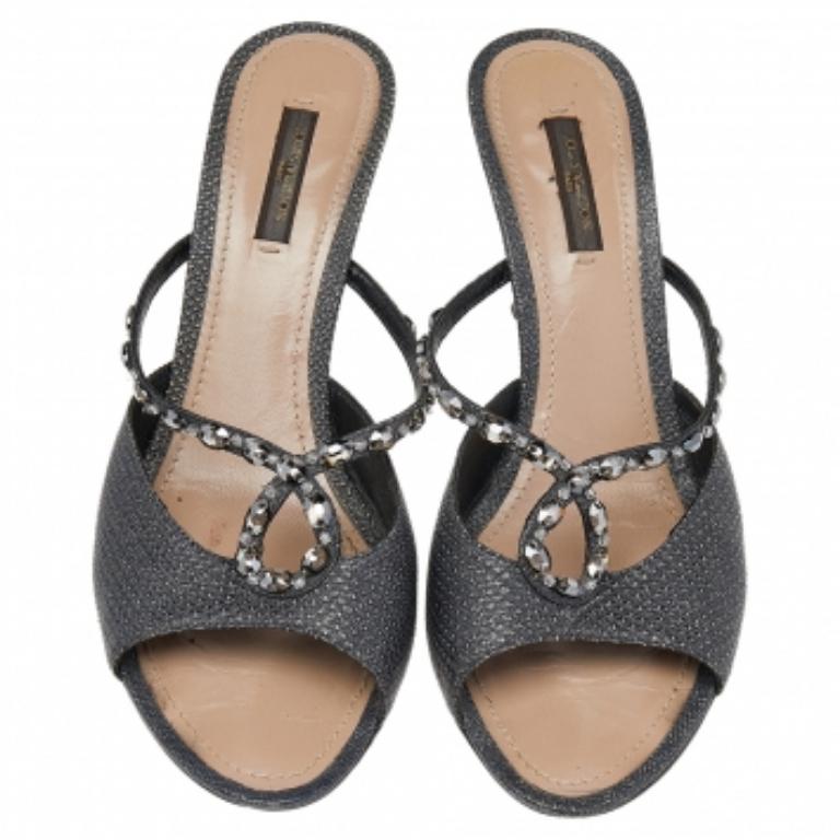 Louis Vuitton Black Leather Embellished Slide Sandals Size 39 1