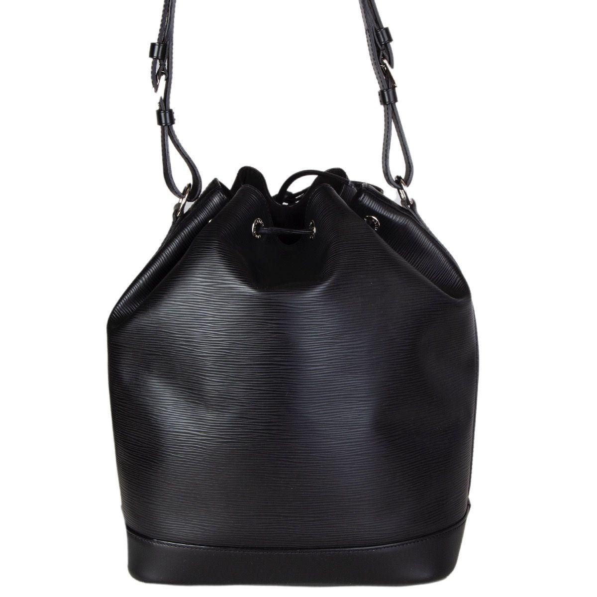 Black LOUIS VUITTON black leather EPI NOE GM Bucket Shoulder Bag