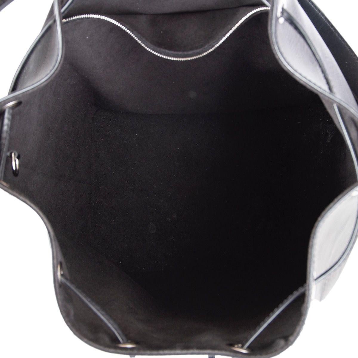 Women's LOUIS VUITTON black leather EPI NOE GM Bucket Shoulder Bag