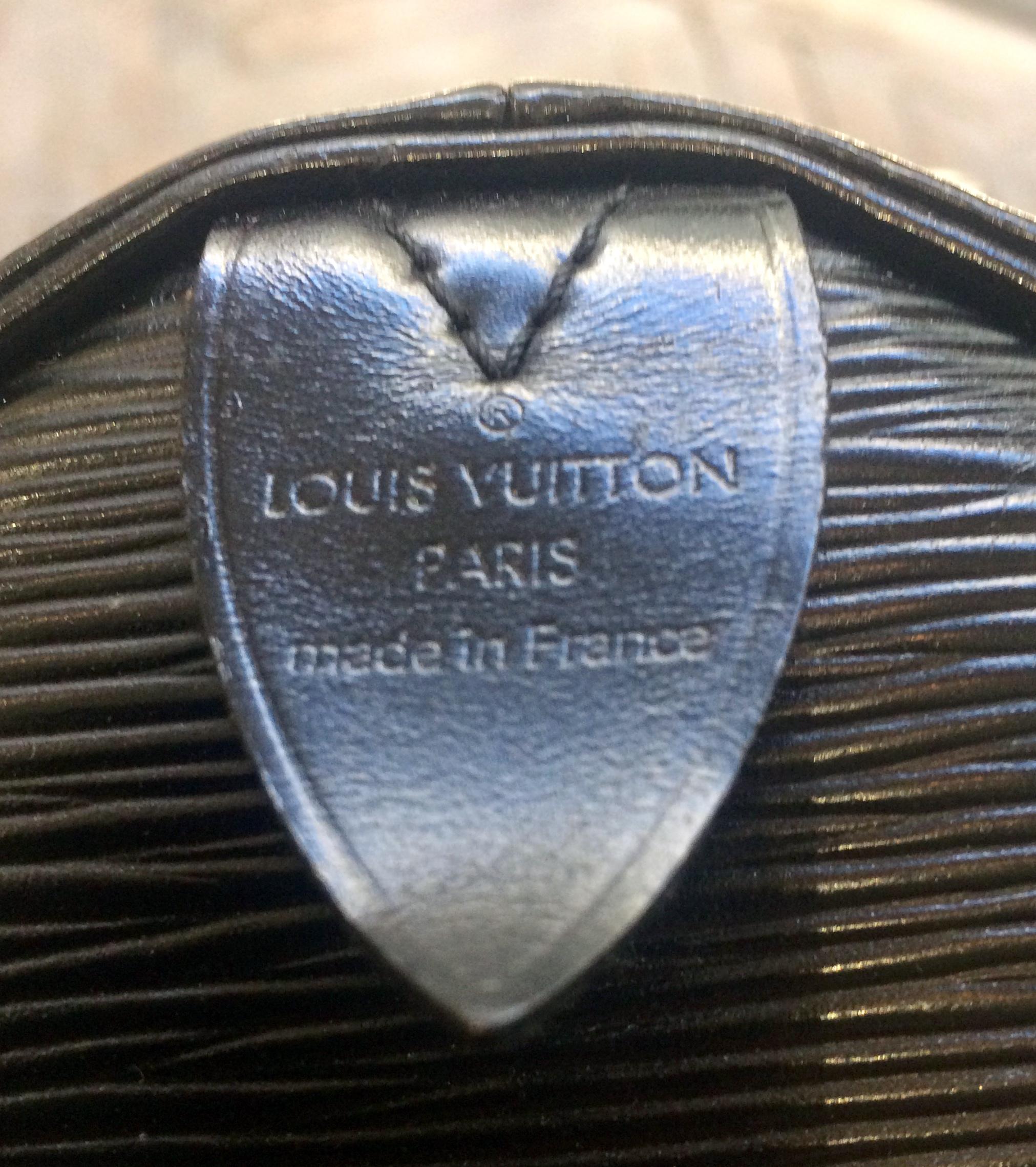 Louis Vuitton Black Leather Epi Speedy 35 Bag  6