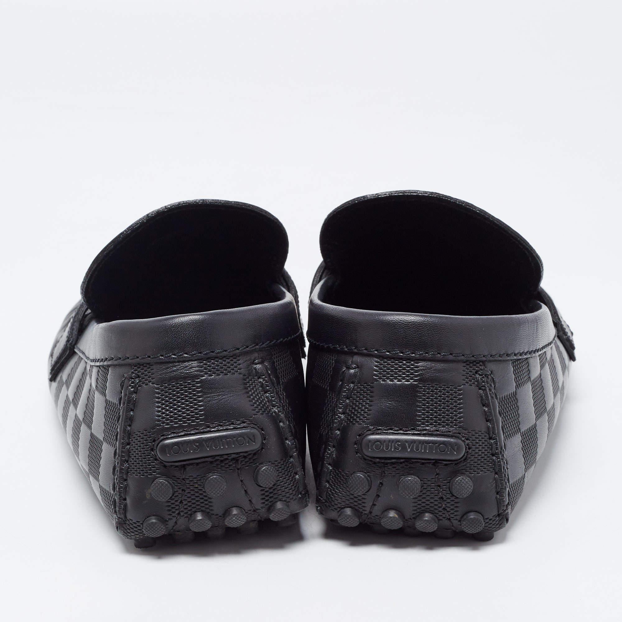 Louis Vuitton Black Leather Hockehneim Loafers Size 43 In Good Condition In Dubai, Al Qouz 2