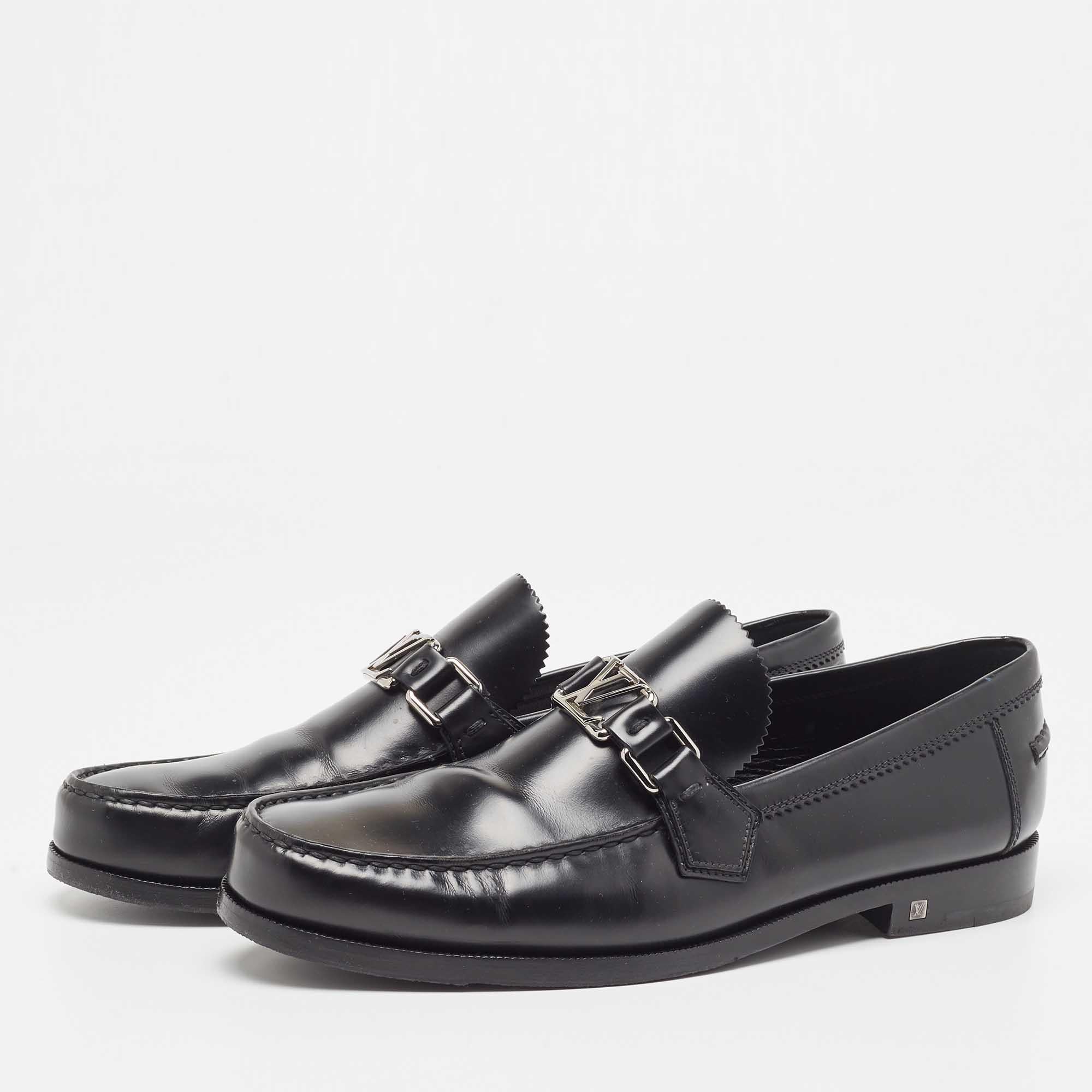 Men's Louis Vuitton Black Leather Hockenheim Loafers Size 41.5