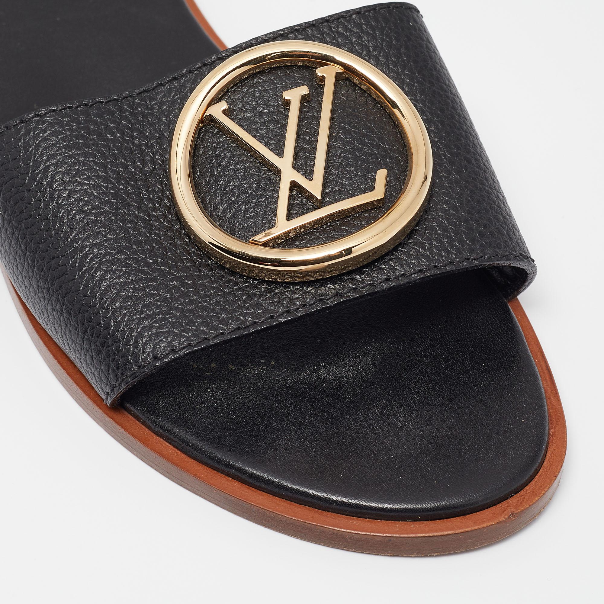 Louis Vuitton Black Leather Lock It Flat Slides Size 39 For Sale 1