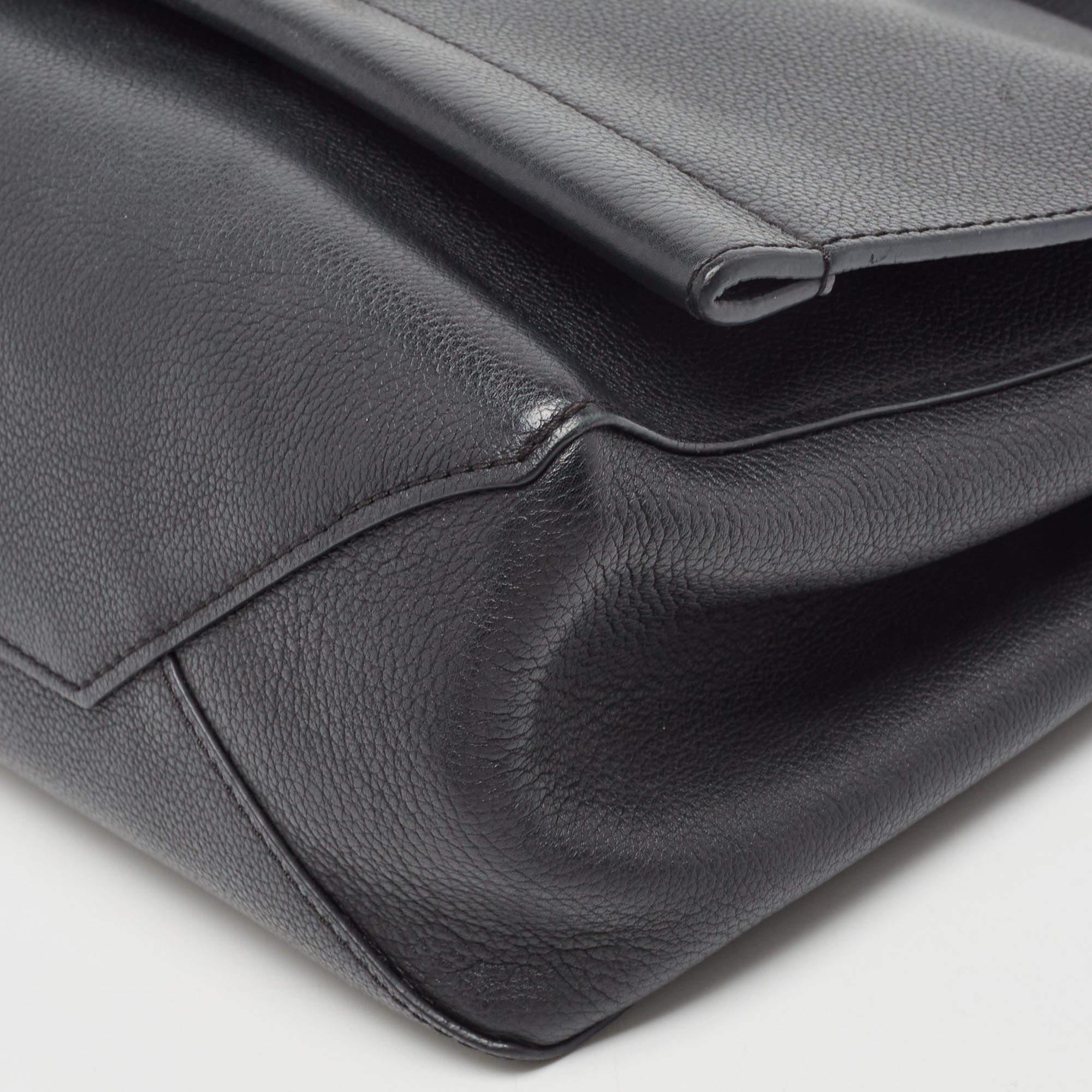 Louis Vuitton Black Leather Lockme II Bag For Sale 6