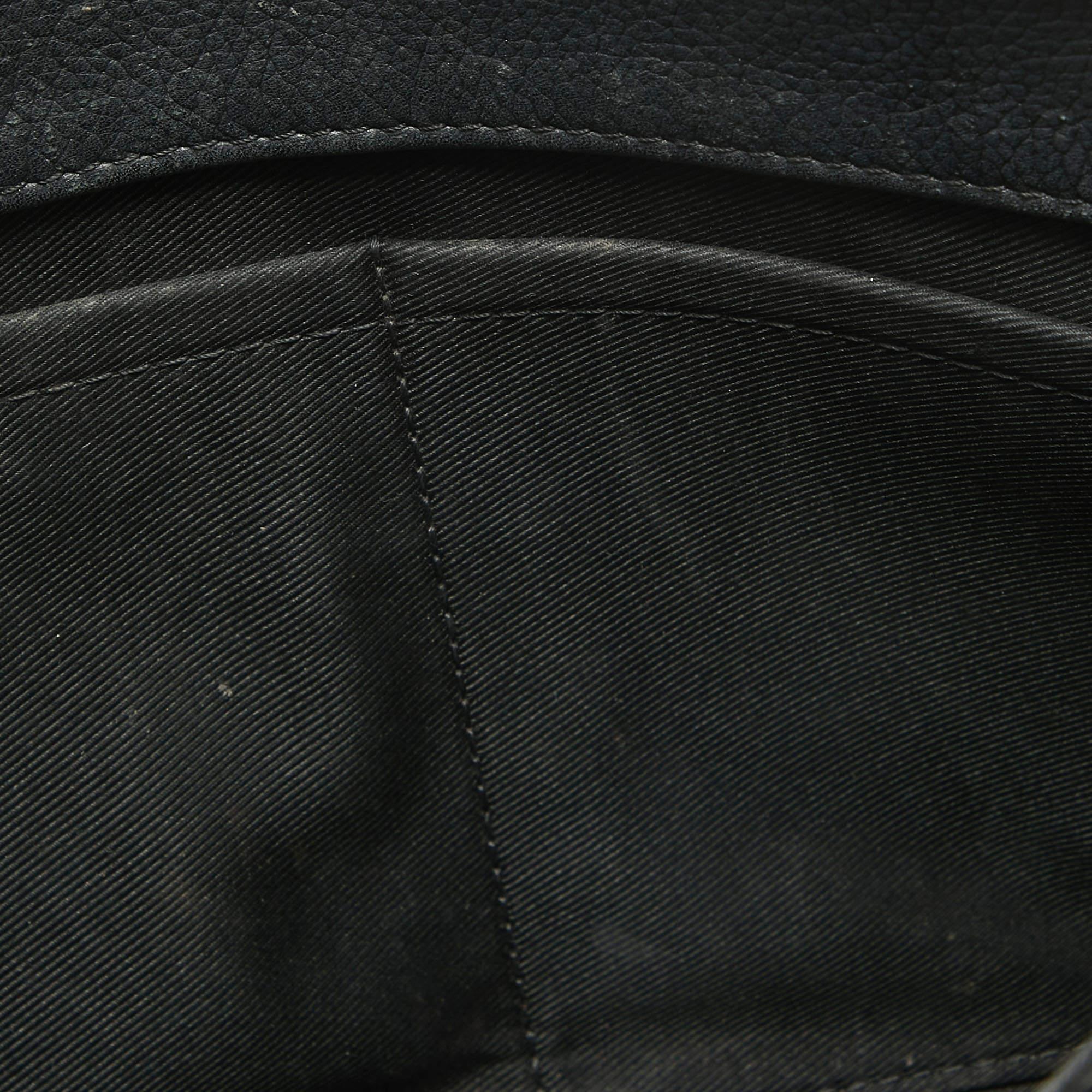 Louis Vuitton Black Leather Lockme II Bag 9
