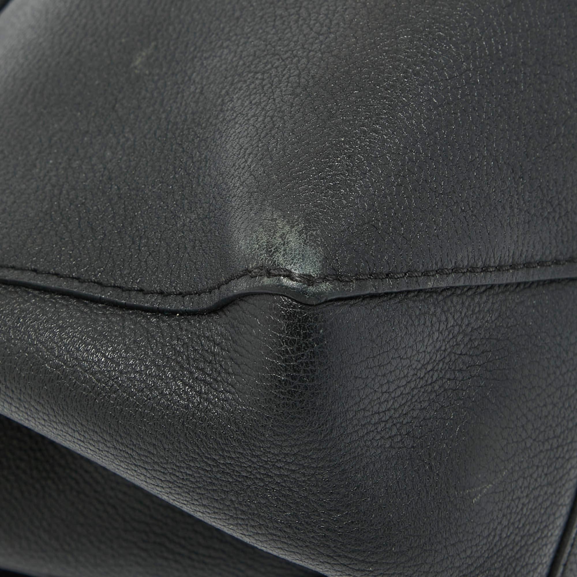 Louis Vuitton Black Leather Lockme II Bag 10
