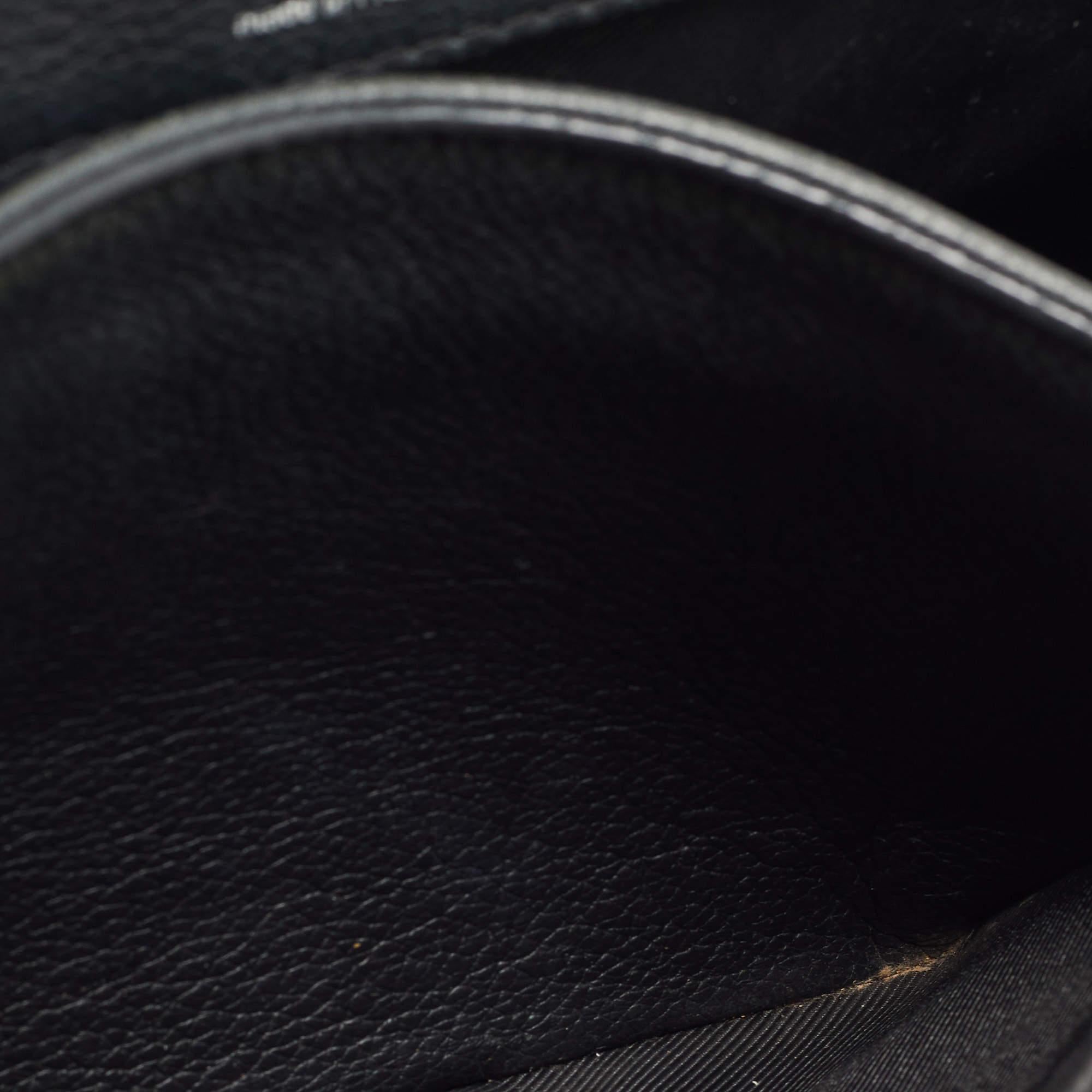Louis Vuitton Black Leather Lockme II Bag 11