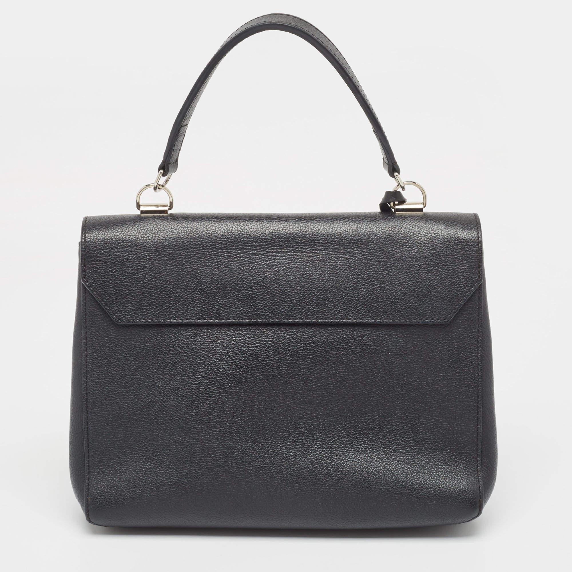 Louis Vuitton Black Leather Lockme II Bag For Sale 11