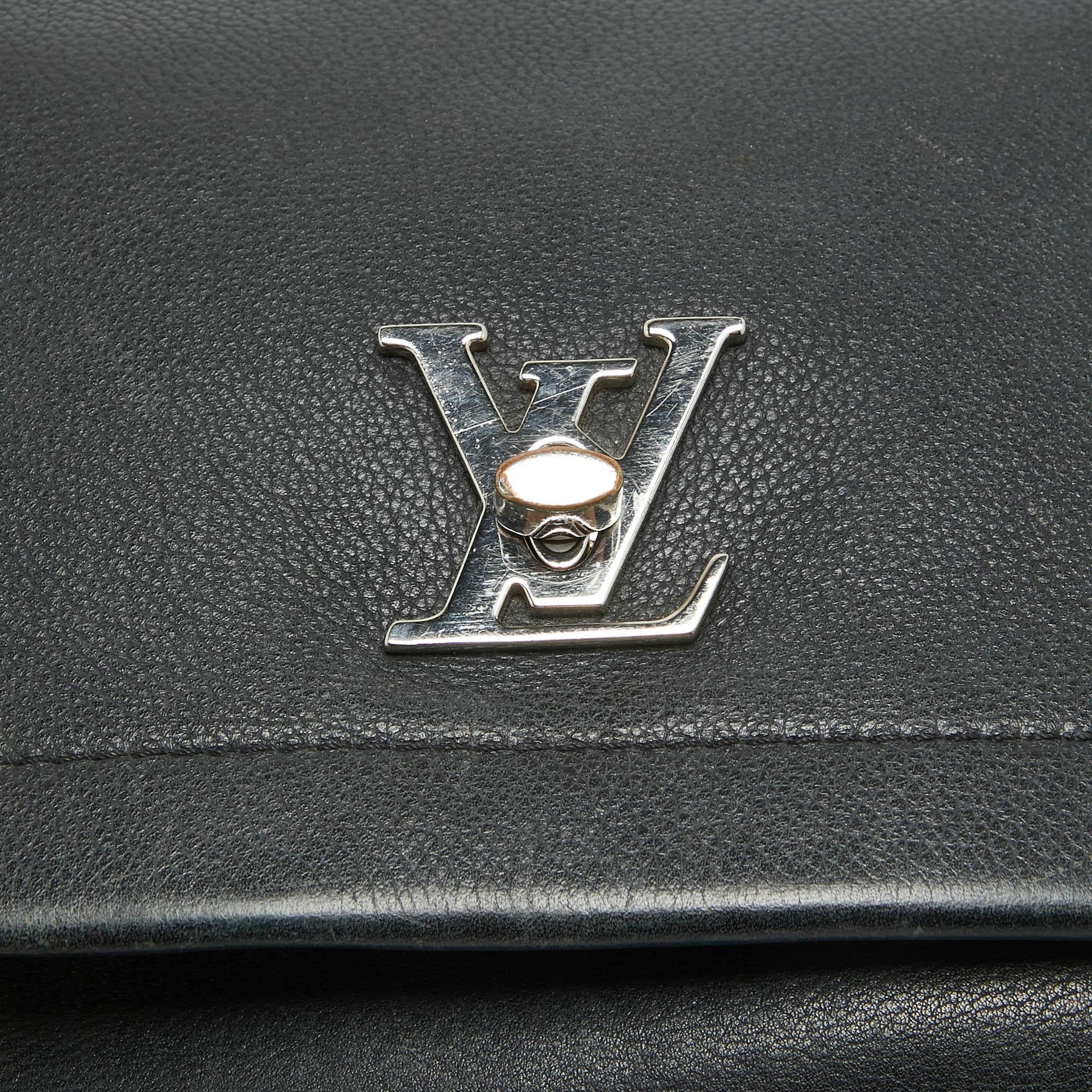 Louis Vuitton Lockme II Tasche aus schwarzem Leder im Angebot 14