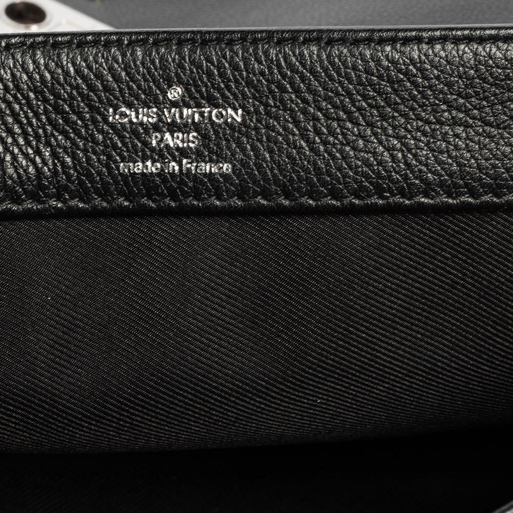 Women's Louis Vuitton Black Leather Lockme II BB Bag