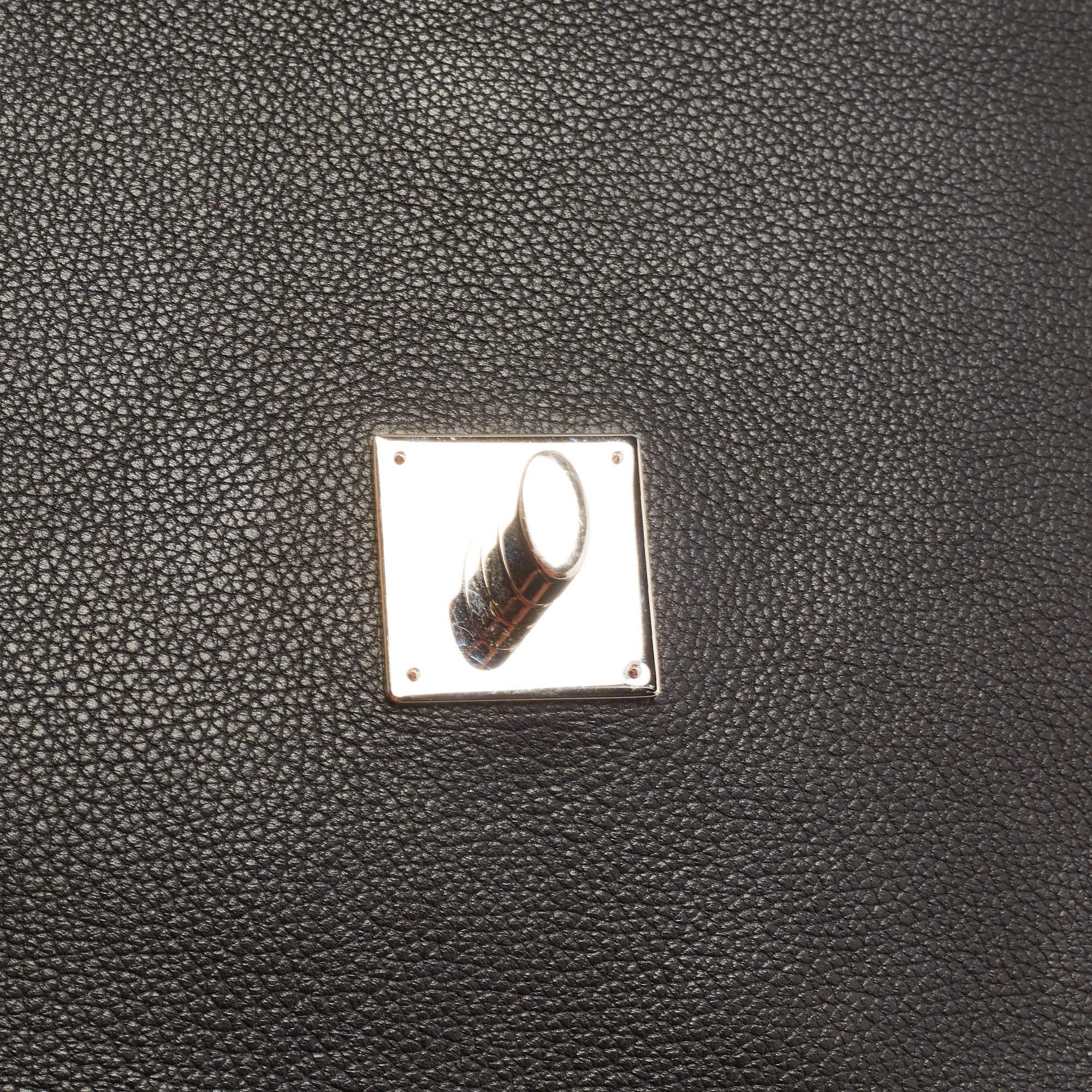 Louis Vuitton Black Leather Lockme II Top Handle Bag For Sale 5