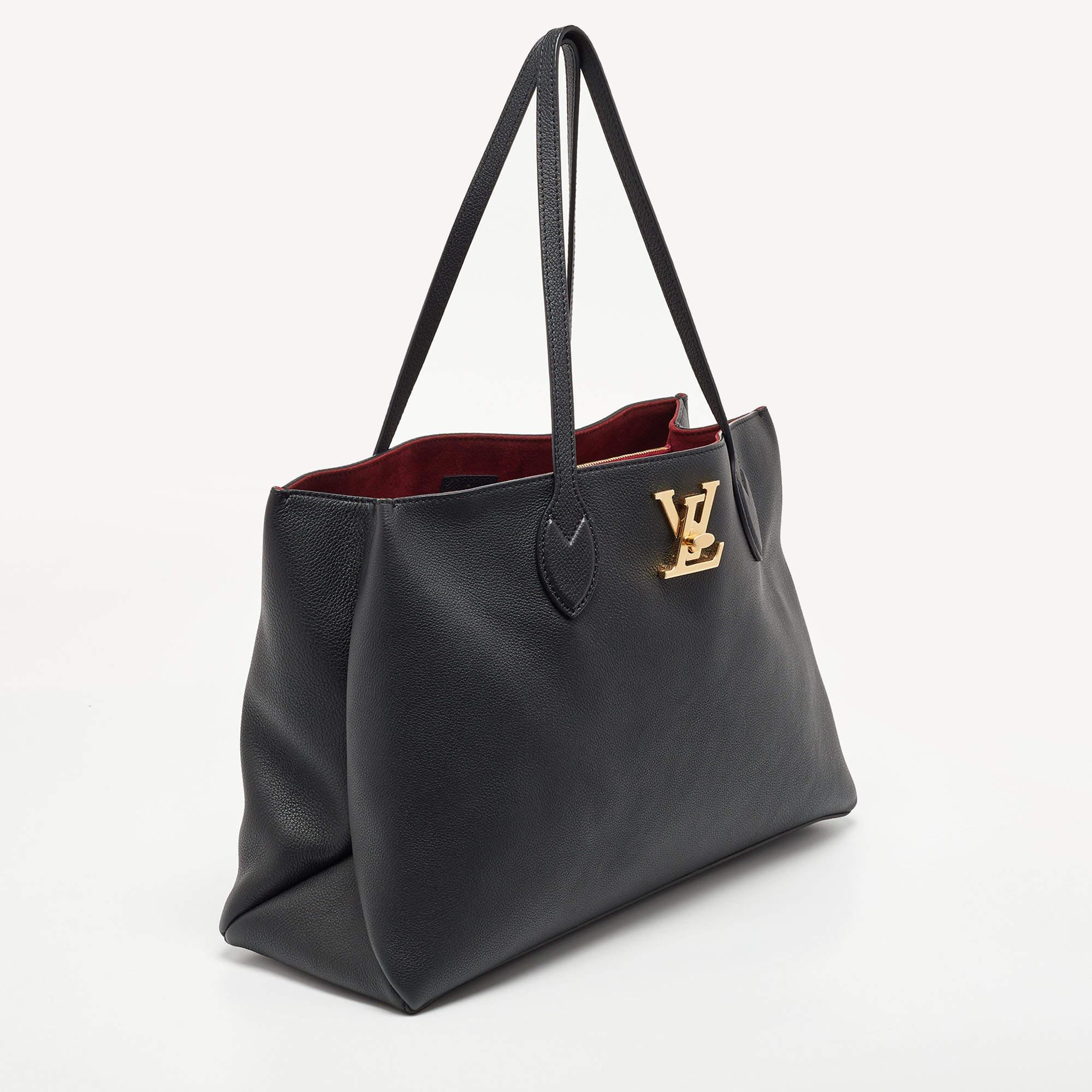 Women's Louis Vuitton Black Leather Lockme Shopper Bag For Sale