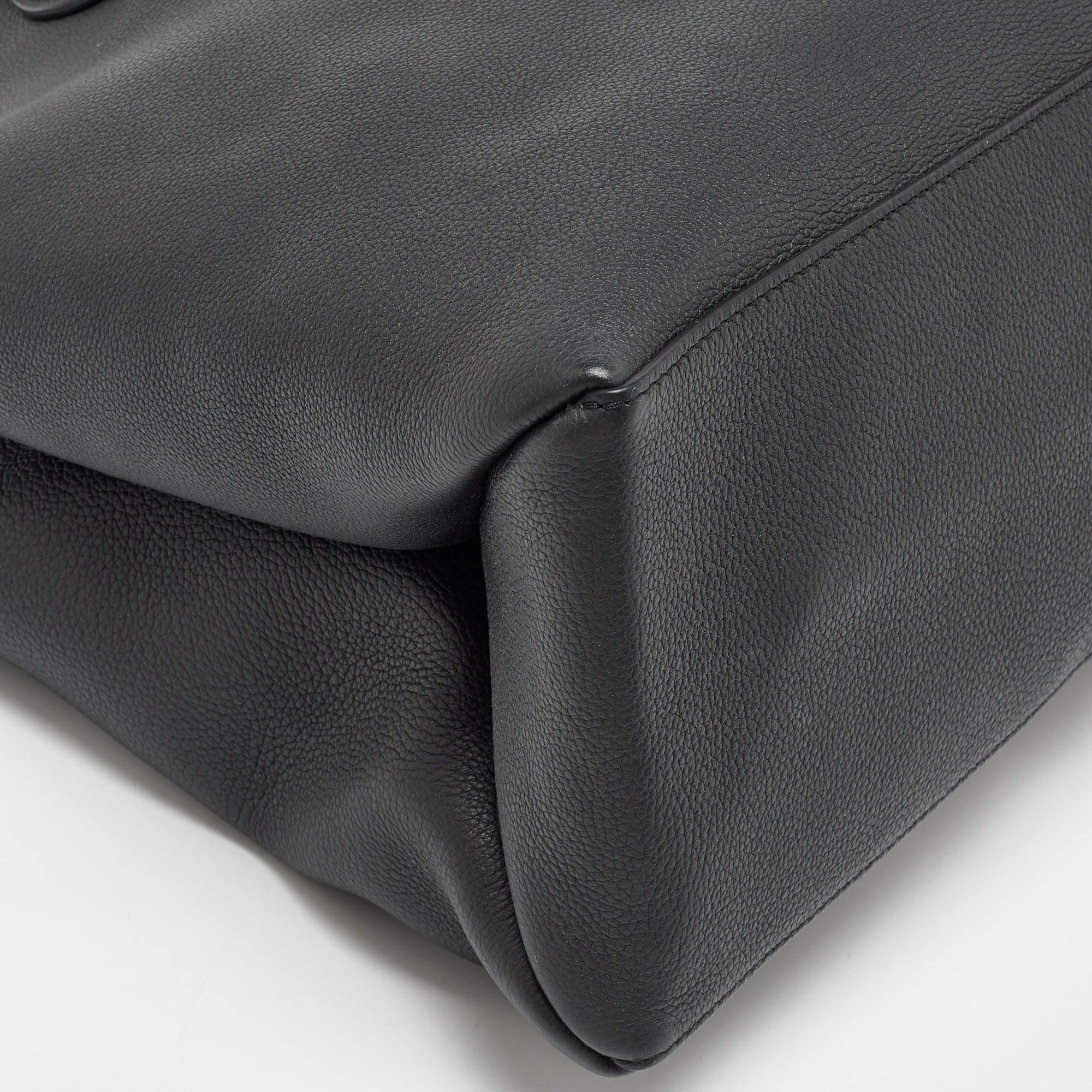 Louis Vuitton Black Leather Lockme Shopper Bag For Sale 2