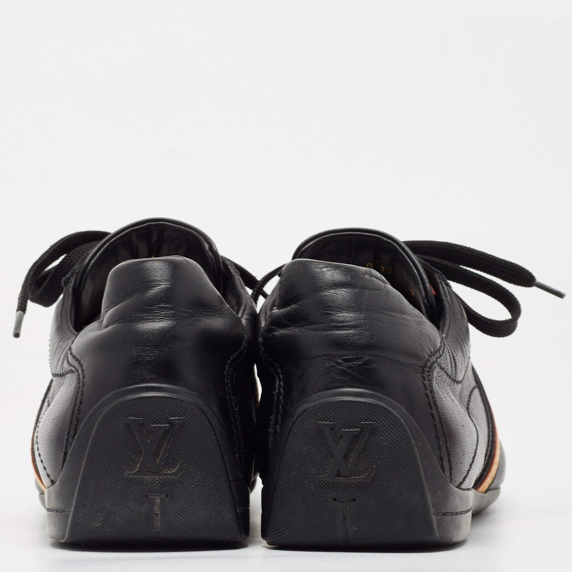 Louis Vuitton Black Leather Low Top Sneakers Size 43 For Sale 2