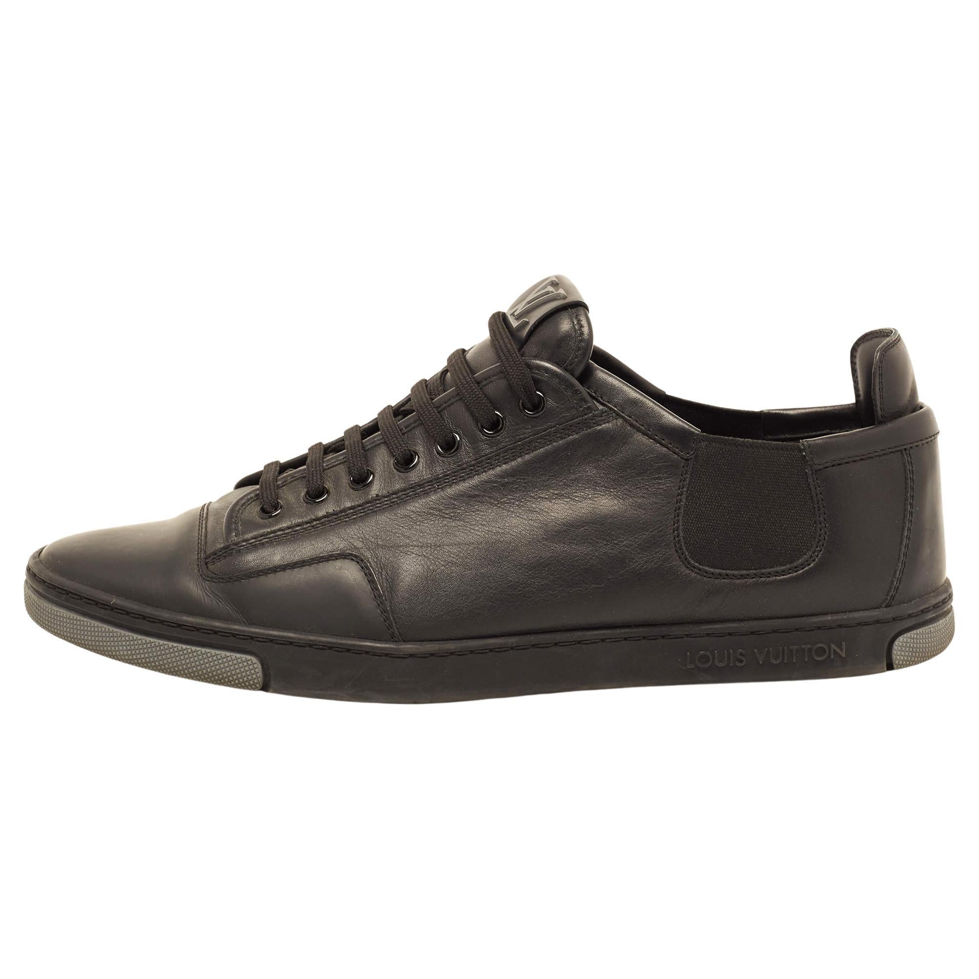 Louis Vuitton Black Leather Low Top Sneakers Size 43 For Sale