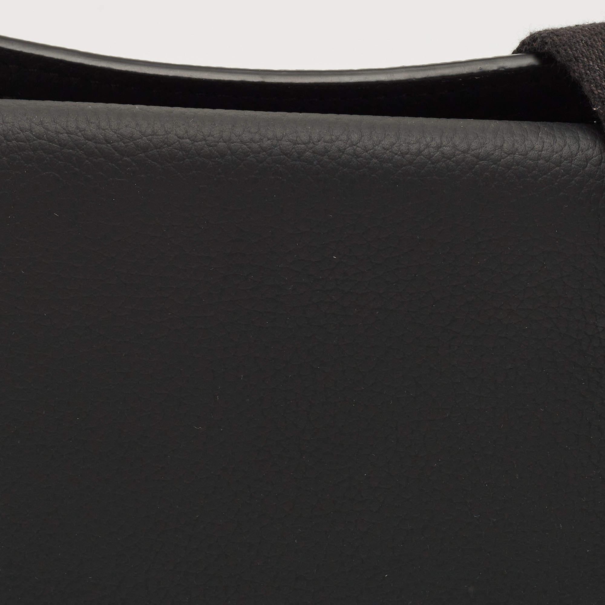 Louis Vuitton Black Leather LV Aerogram Slingbag 7